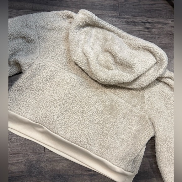 Athletic Works | Fuzzy Sweater - Picture 2 of 3